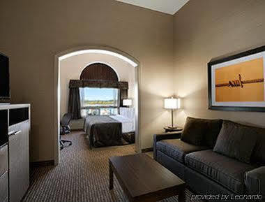 Hotel Ramada By Wyndham Conklin Exterior foto